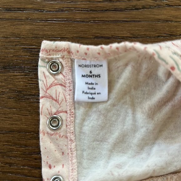 Nordstrom 6 Mo - One Piece Long Sleeve / Bubble Legs - Picture 5 of 6